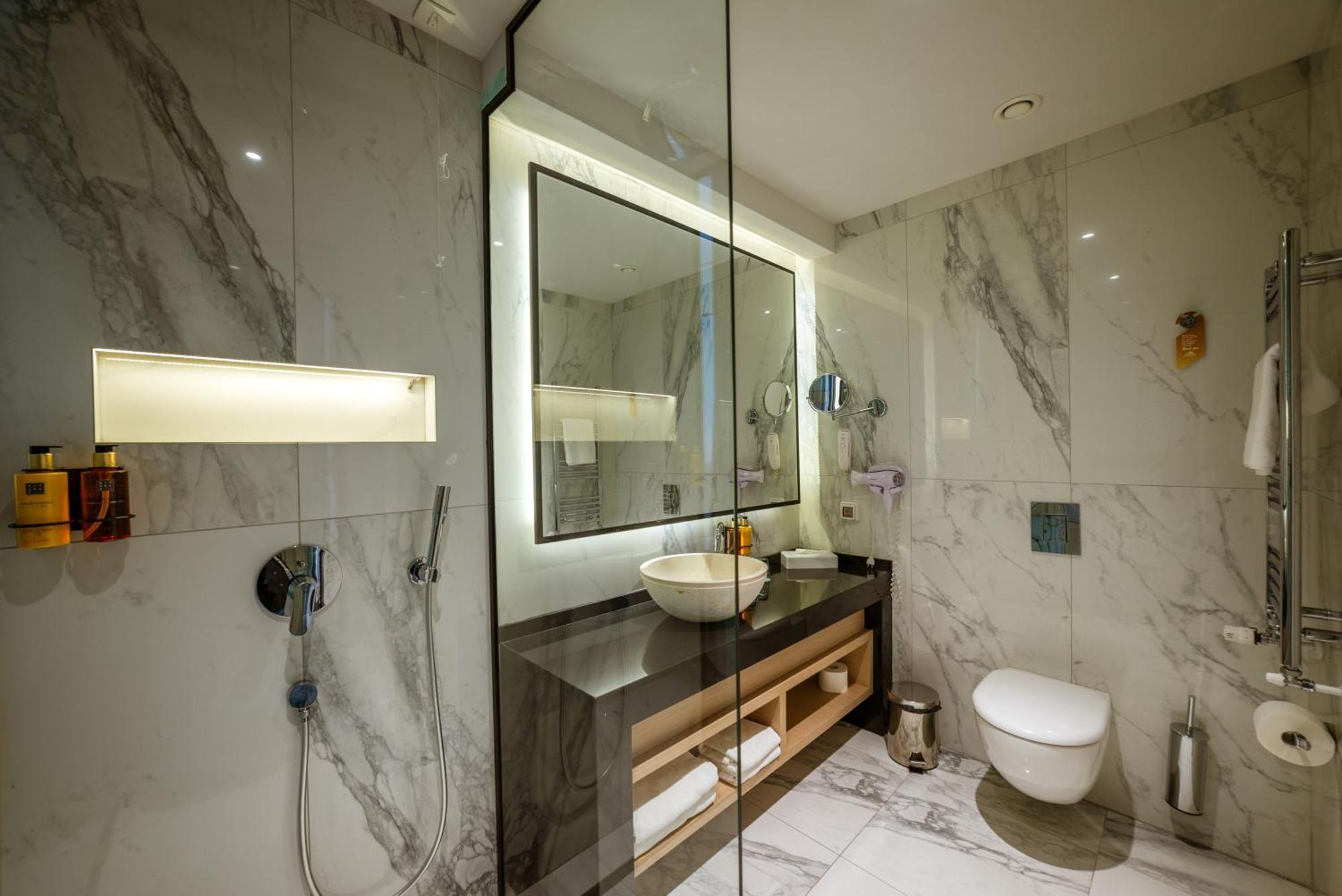 Hotel Imperial Conference & Spa Budva Buitenkant foto
