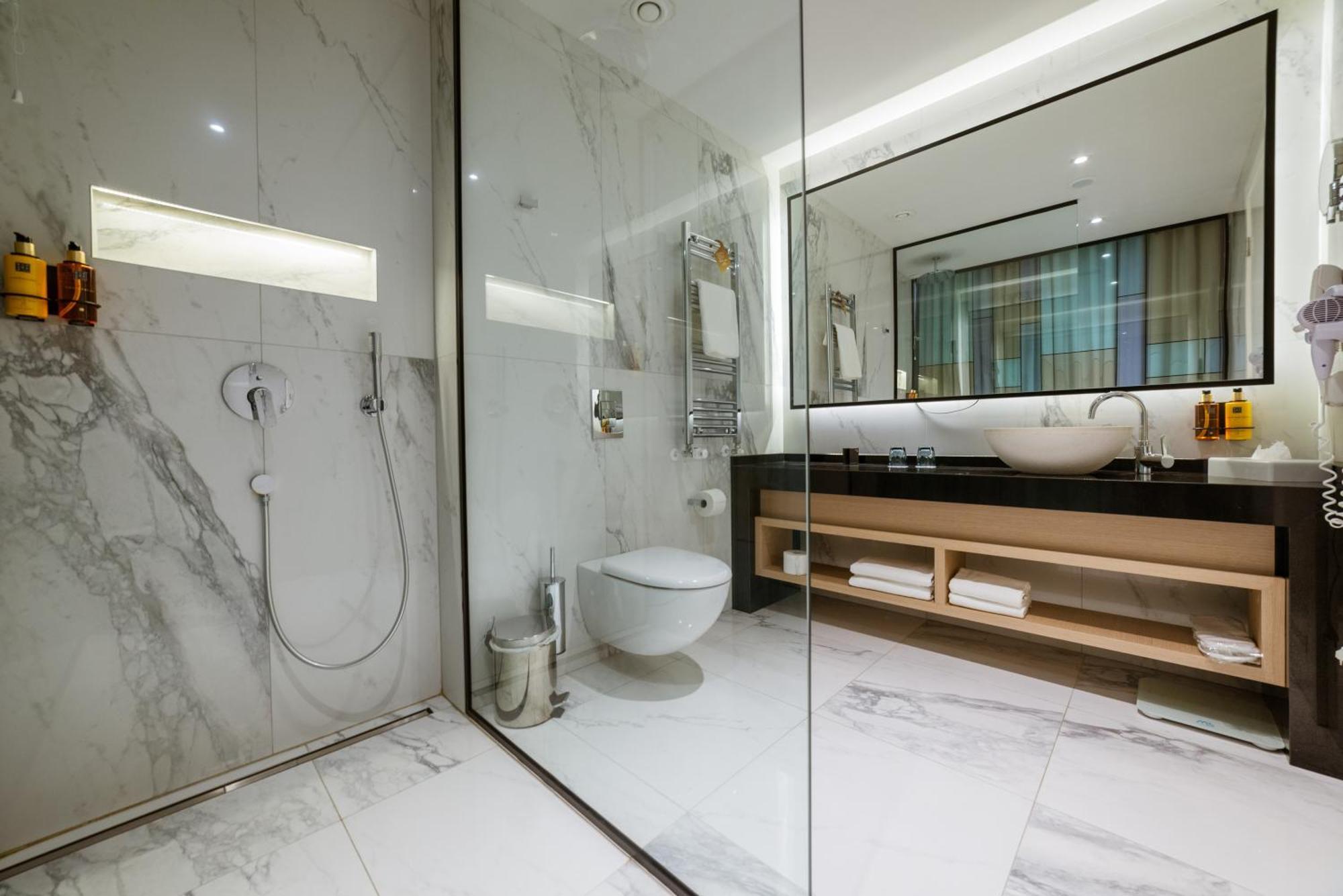 Hotel Imperial Conference & Spa Budva Buitenkant foto