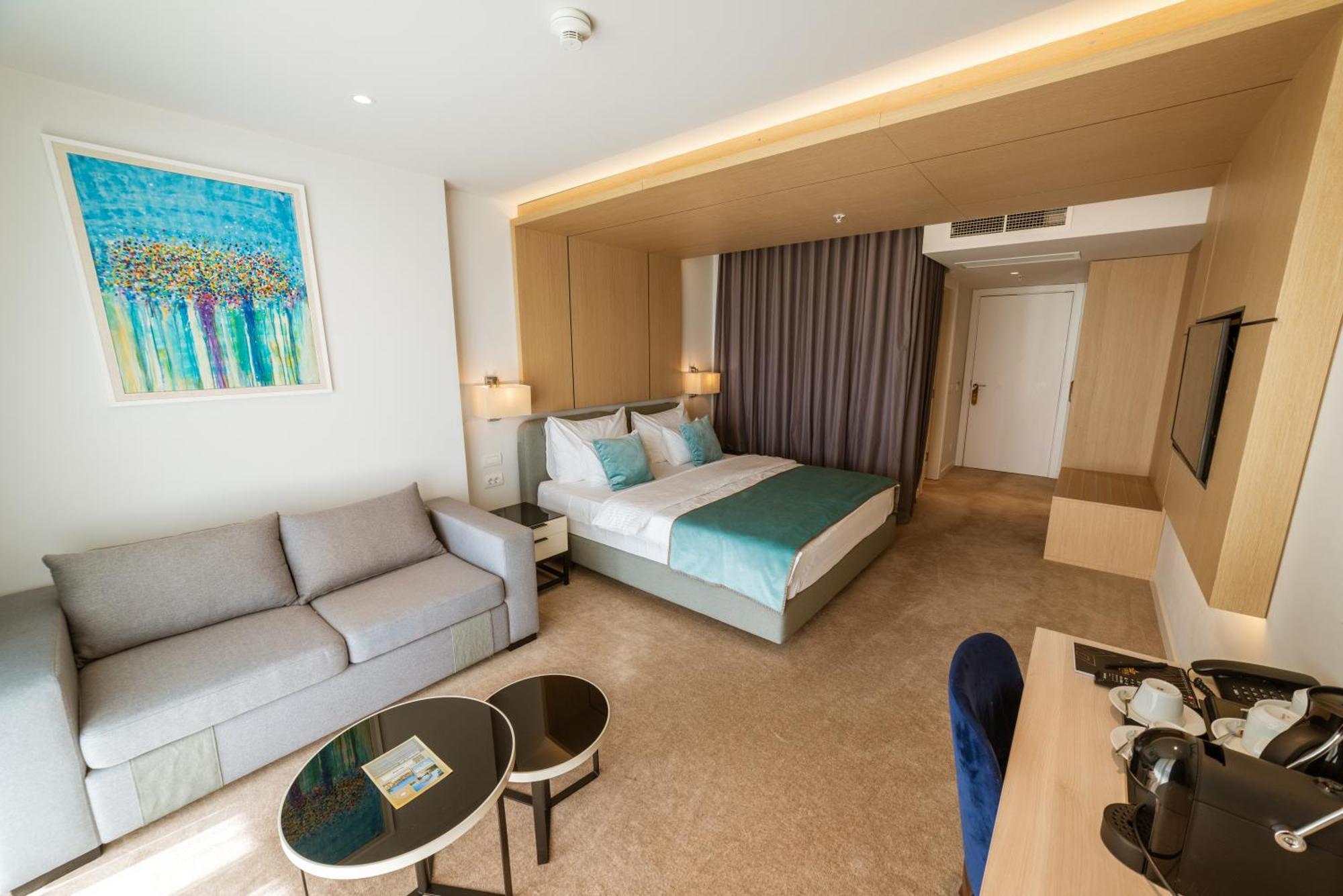 Hotel Imperial Conference & Spa Budva Buitenkant foto