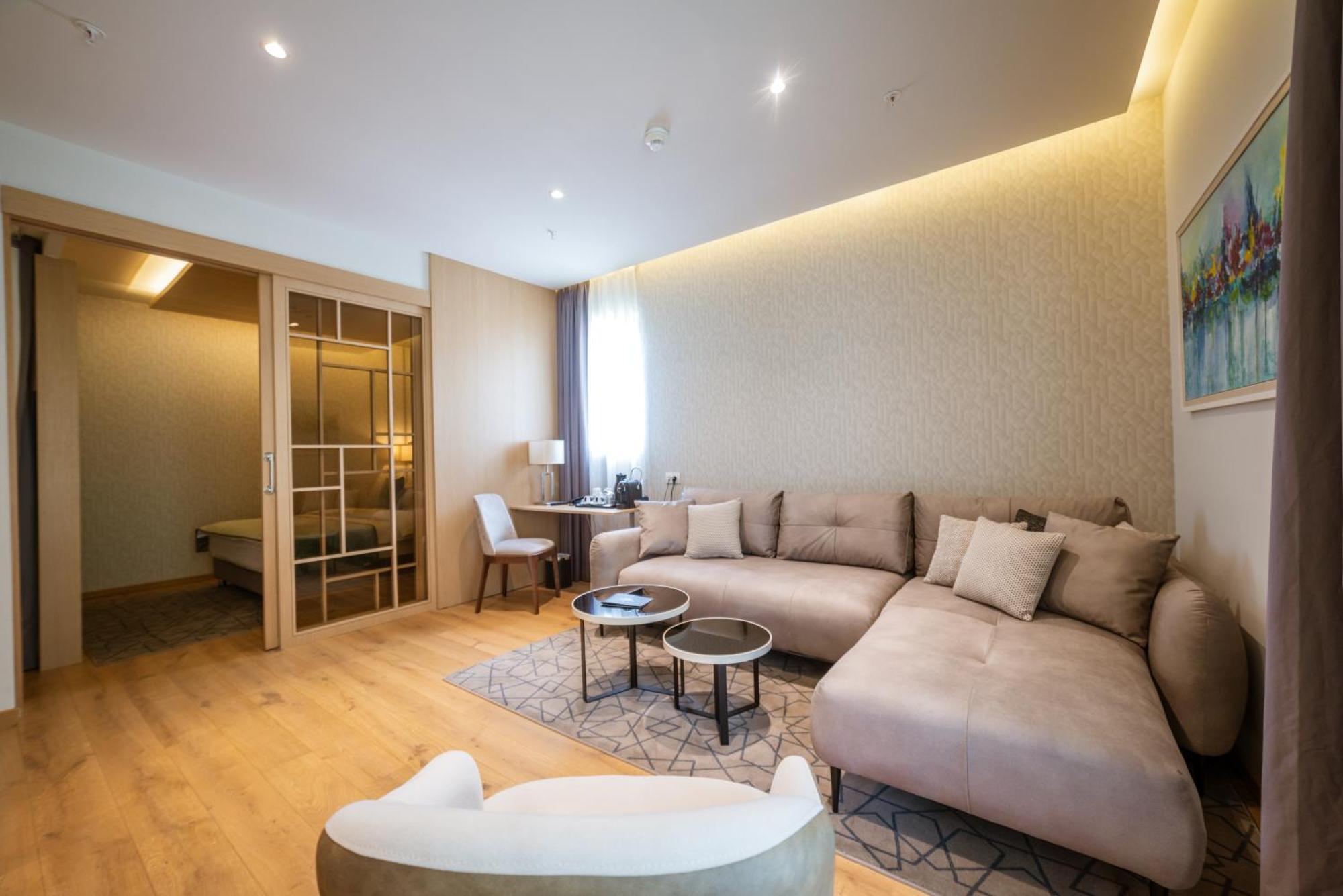 Hotel Imperial Conference & Spa Budva Buitenkant foto