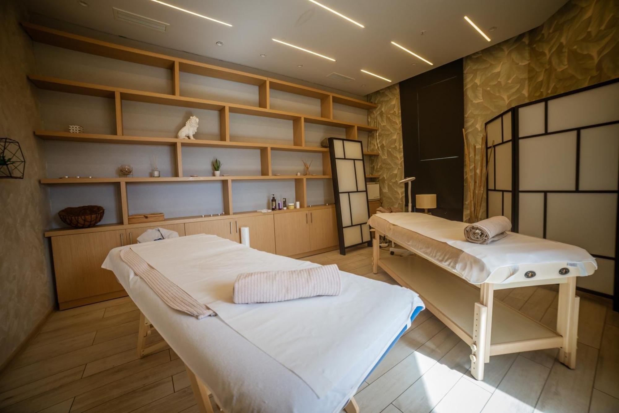 Hotel Imperial Conference & Spa Budva Buitenkant foto