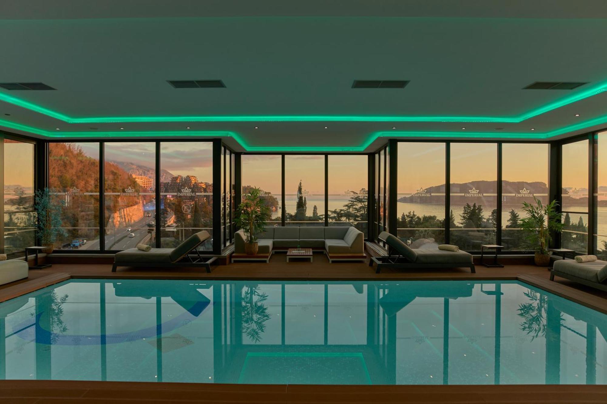 Hotel Imperial Conference & Spa Budva Buitenkant foto