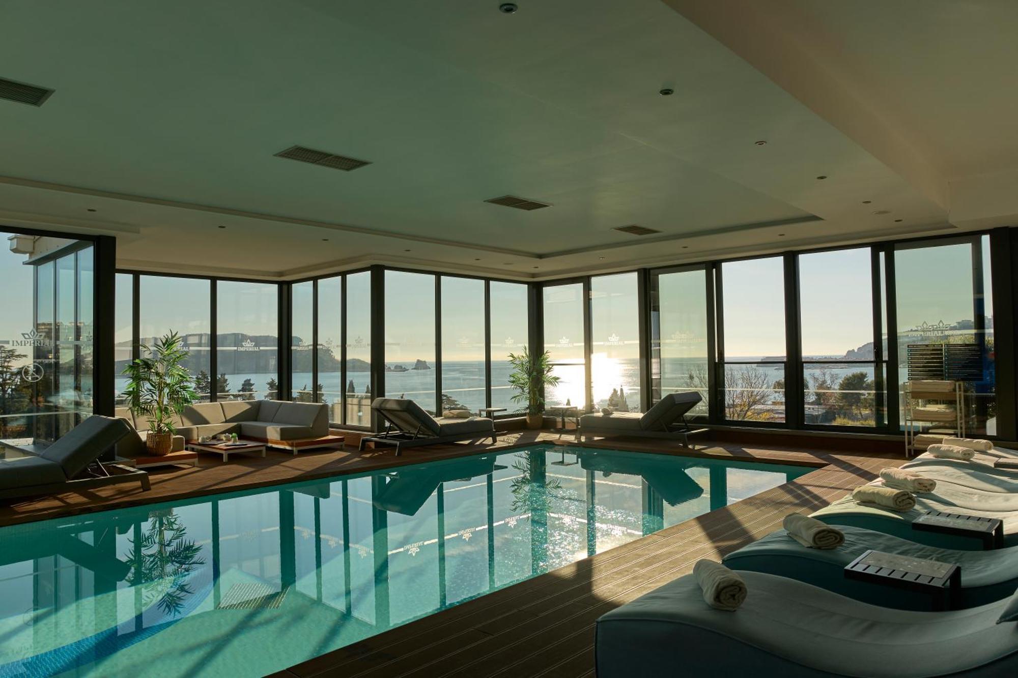 Hotel Imperial Conference & Spa Budva Buitenkant foto
